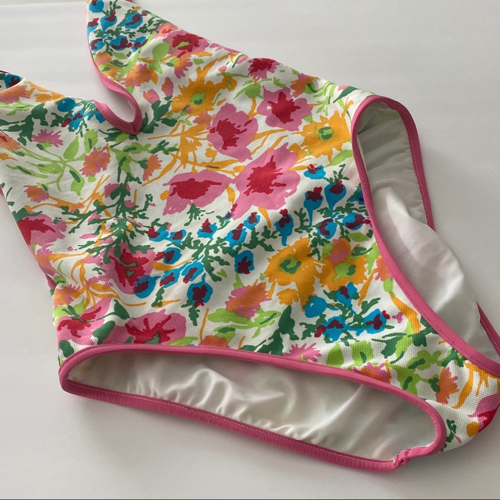 One Piece Deep V neck backless Swimsuit Small - Picture 6 of 15